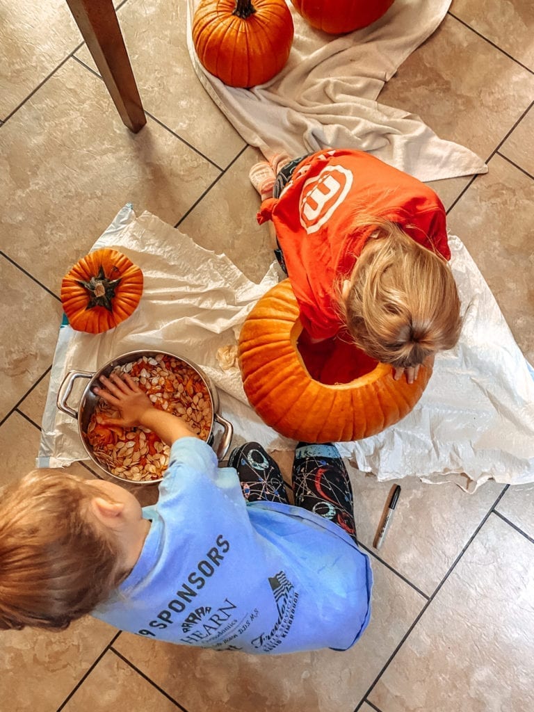 cleaning out pumpkin seeds